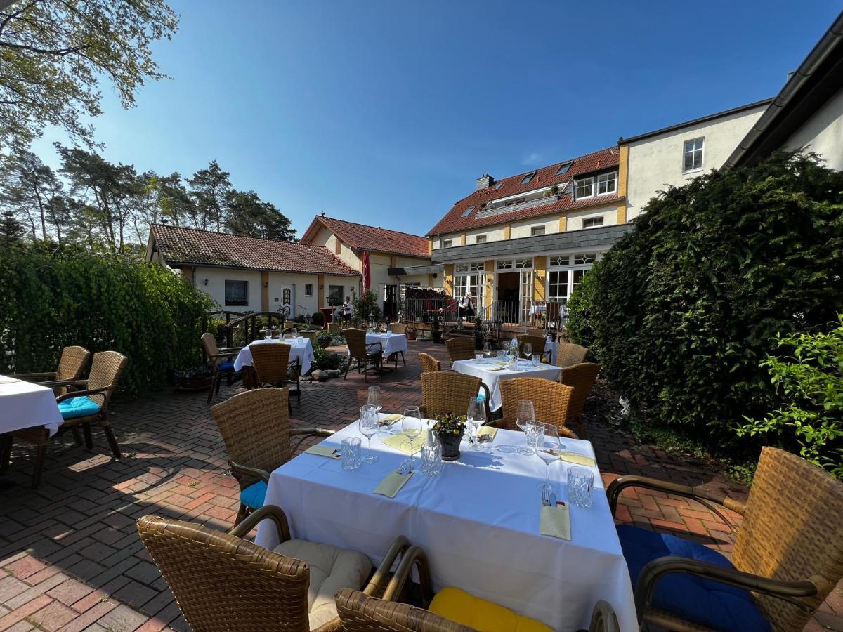 Hotel Fliegerheim Borkheide Buitenkant foto