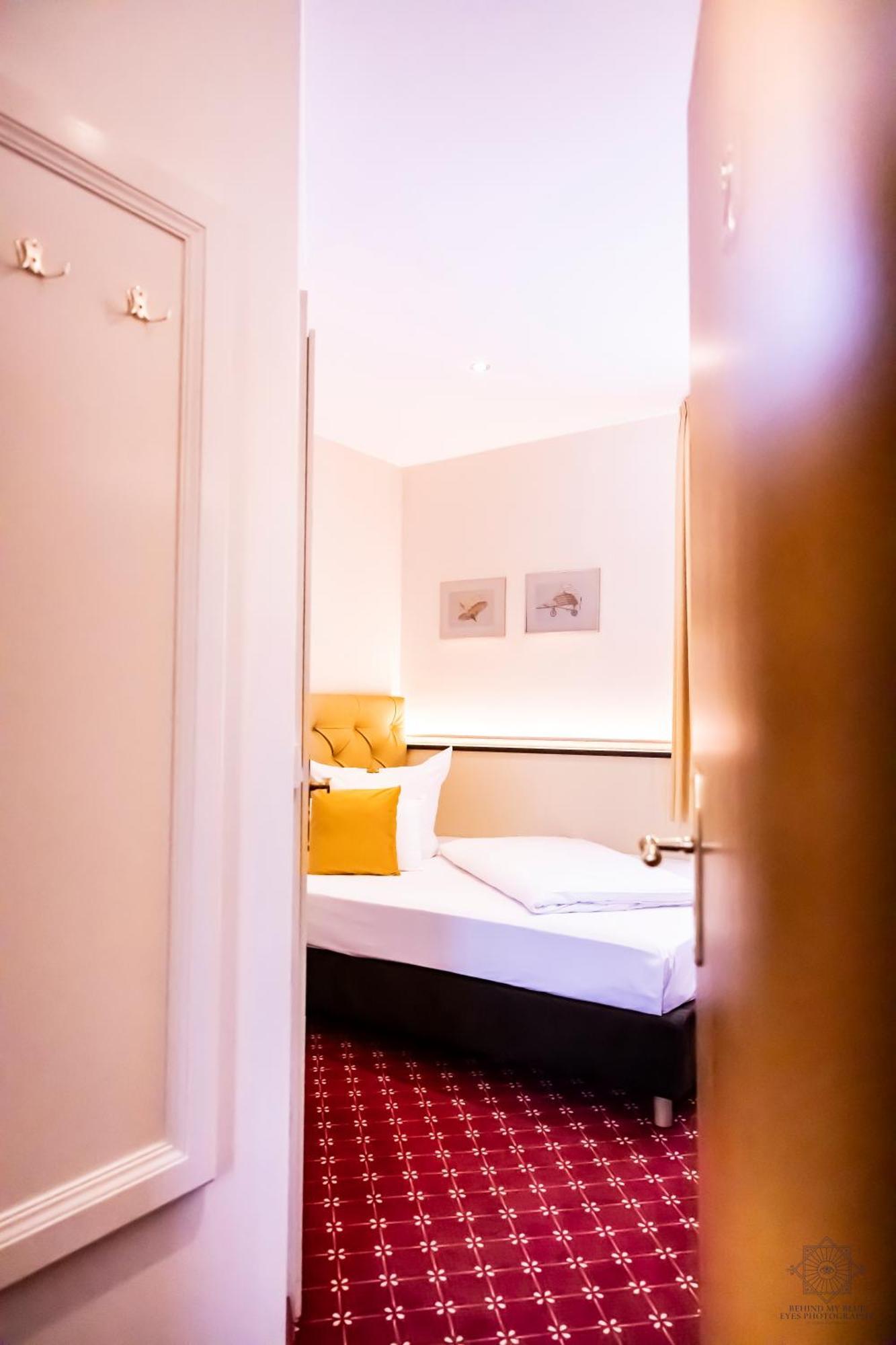 Hotel Fliegerheim Borkheide Buitenkant foto
