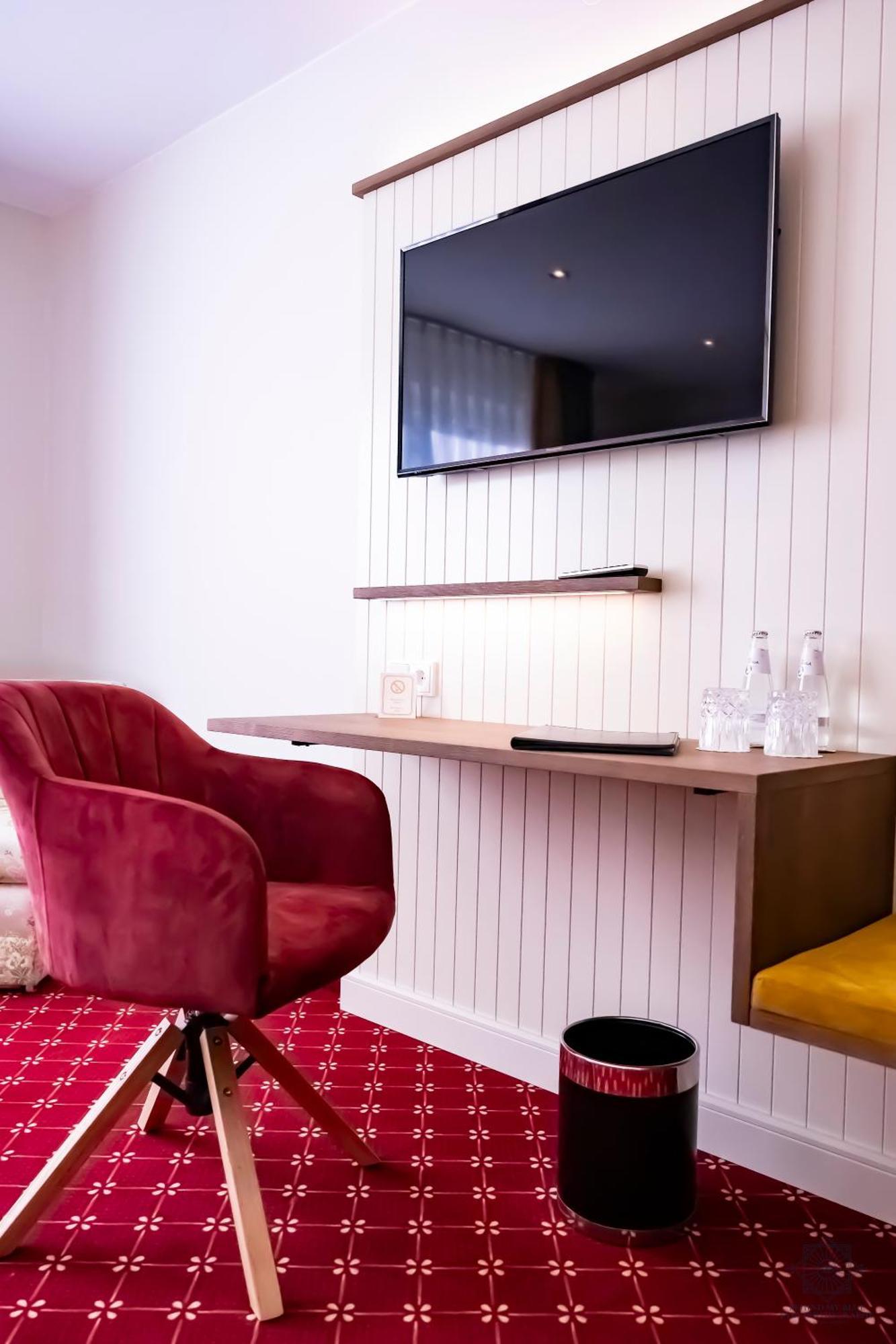 Hotel Fliegerheim Borkheide Buitenkant foto
