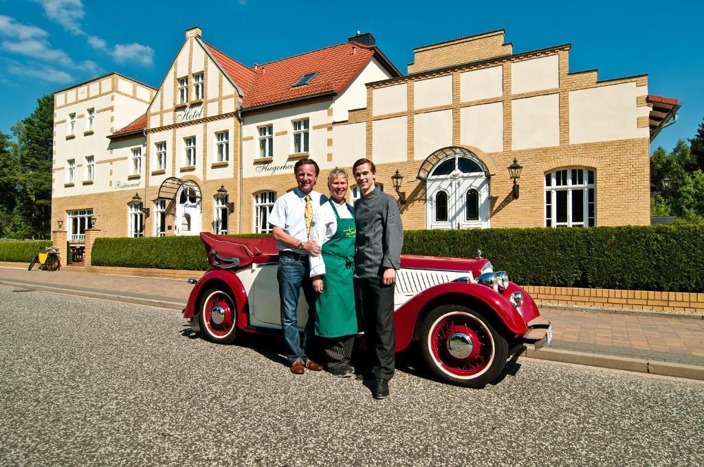 Hotel Fliegerheim Borkheide Buitenkant foto